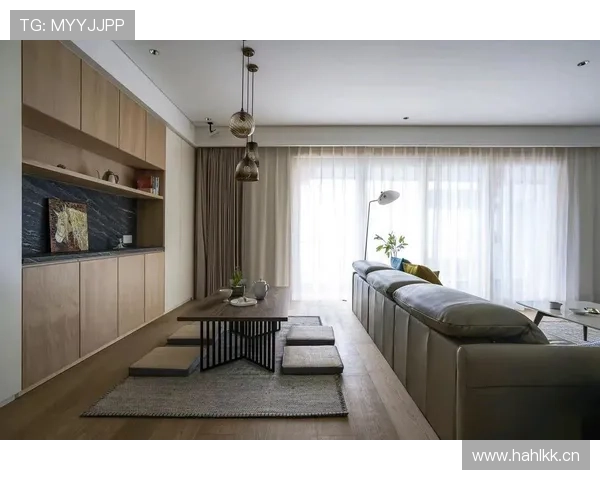 仲满家的厨房比我家客厅还大