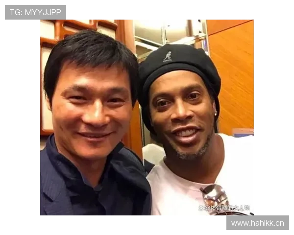 小罗当年在夜店喝的酒，够我交十年房租了