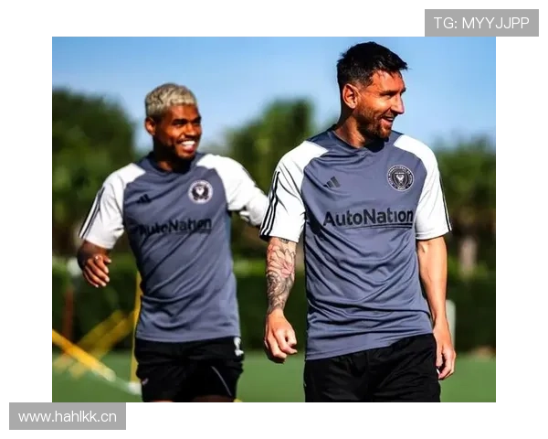 梅西在家居服里憔悴成这样，谁还以为球场上是超人了？