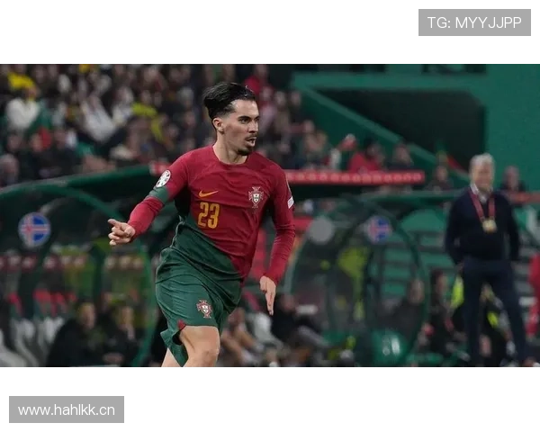 维蒂尼亚在巴黎的中场角色与战术地位解析